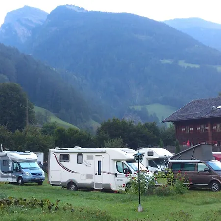 Campingplads Schlosswirts Wohnmobilstellplatz, Schaeferwagen Und Bauwagen Grossglockner Hochalpenstrasse Dollach