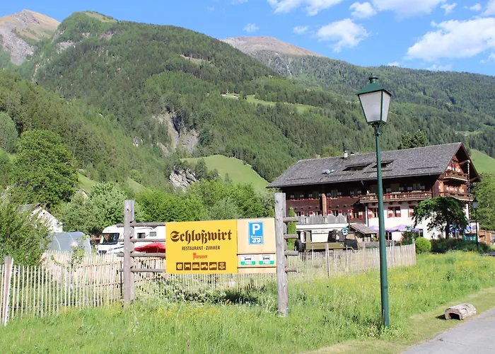 Schlosswirts Wohnmobilstellplatz Und Schaeferwagen Parque de Campismo