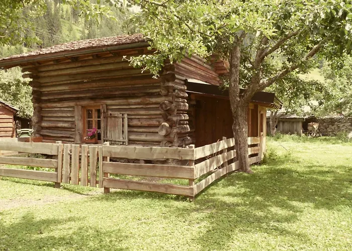 Parque de Campismo Schlosswirts Wohnmobilstellplatz Und Schaeferwagen Dollach